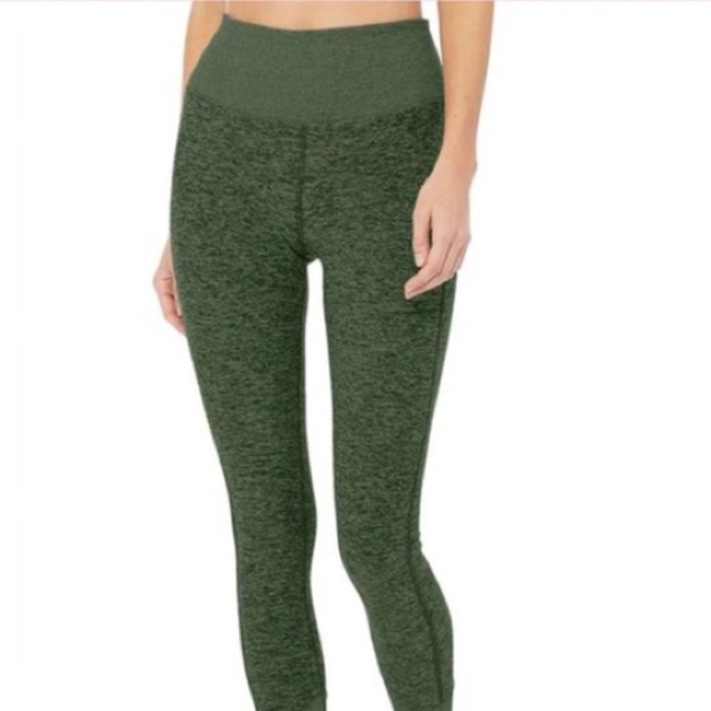 Alo Yoga Soft High Waist Lounge Legging in Hunter